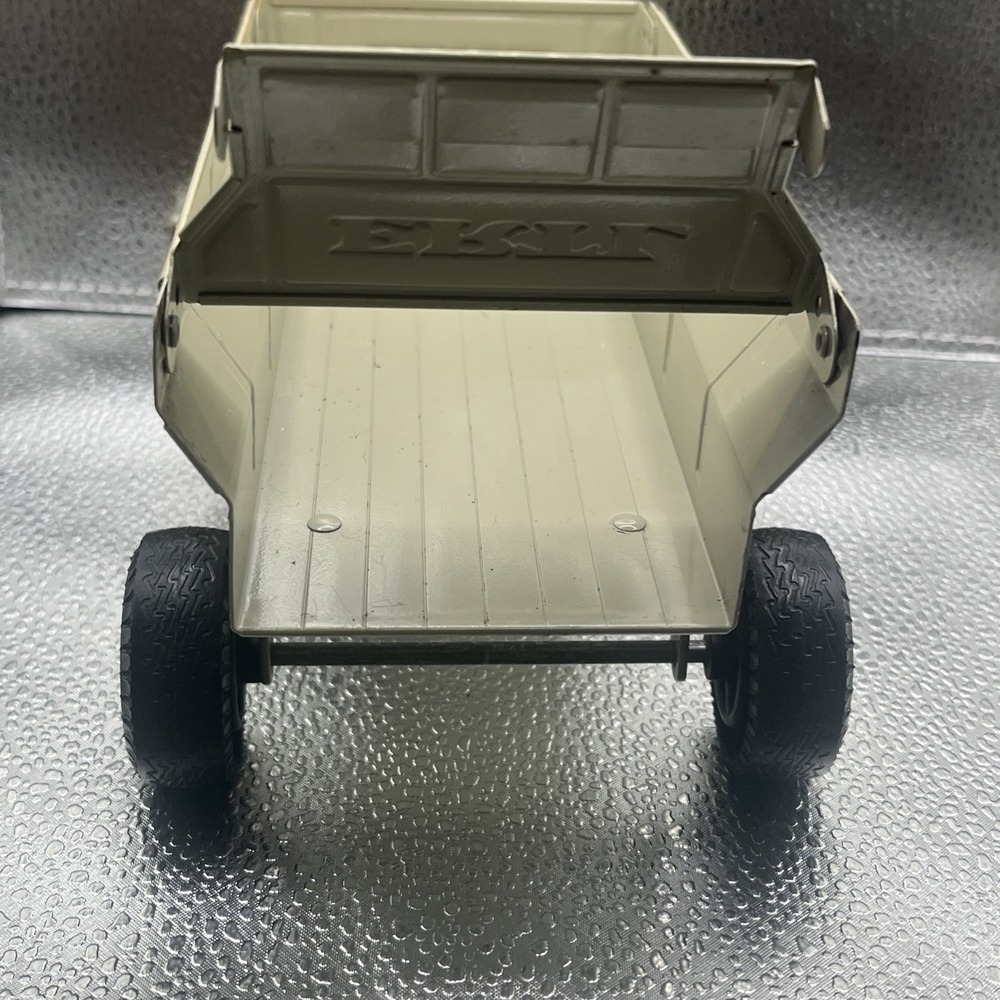 Vintage Ertl Grain Feed Wagon Trailer Farming Toy's  Pressed Steel (1054) - Picture 16 of 16